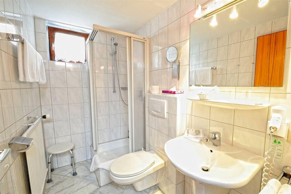 Hotel Am Bad-Wald Bad Liebenzell Bagian luar foto