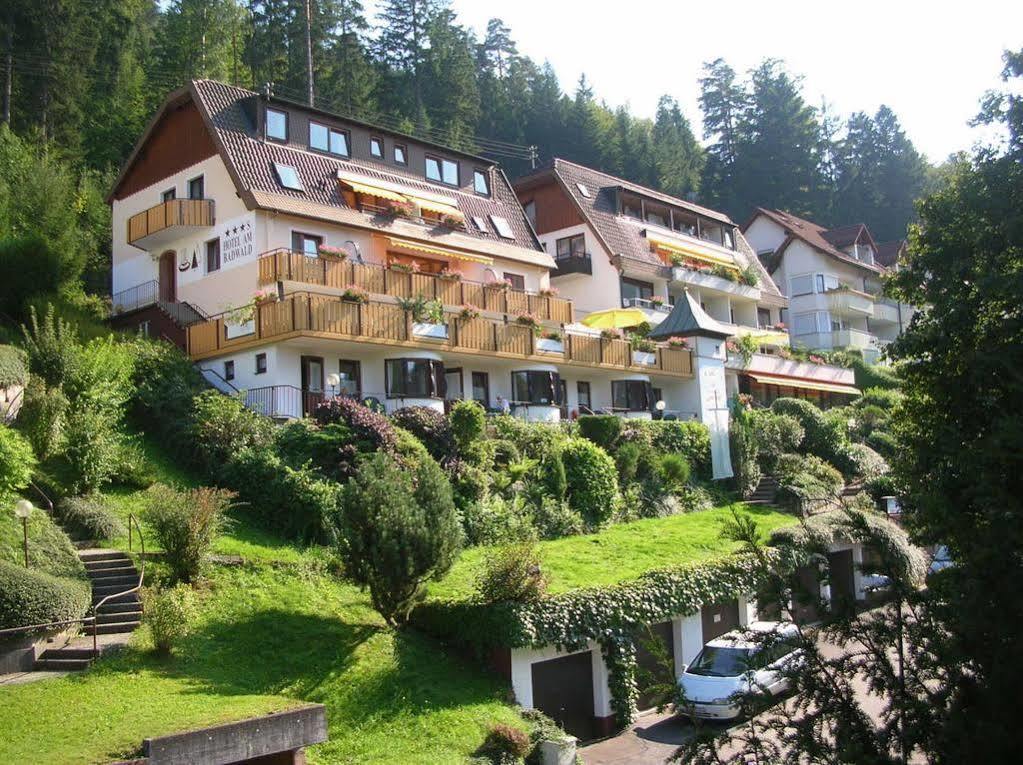 Hotel Am Bad-Wald Bad Liebenzell Bagian luar foto