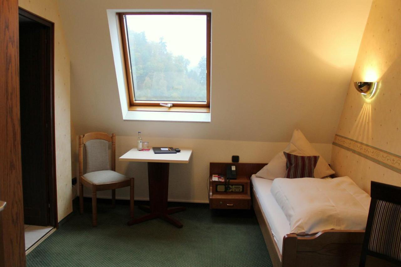 Hotel Am Bad-Wald Bad Liebenzell Bagian luar foto