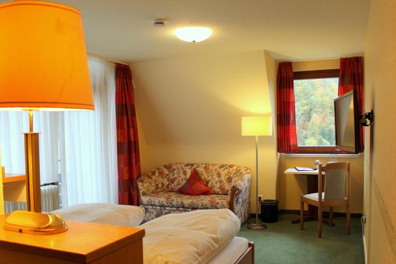 Hotel Am Bad-Wald Bad Liebenzell Bagian luar foto